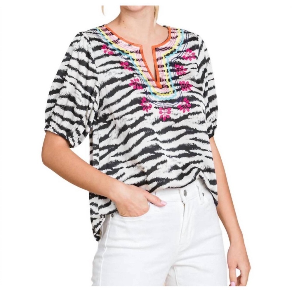 JODIFL Women's Zebra Print Embroidered Yoke Top S